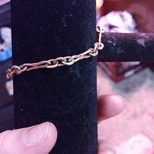 Gold chain bracelet